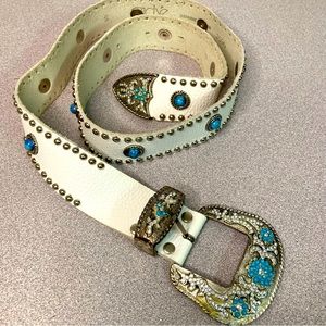 Vintage White Studded Turquoise and Silver Leather Western Belt